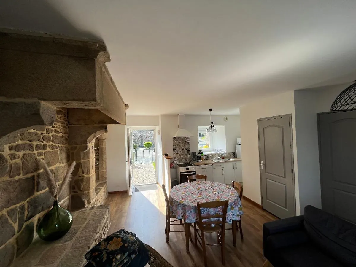 La Maison D'Andre Taden Holiday home